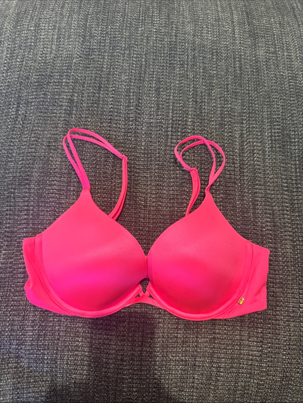 Victoria's Secret Bright Pink Very Sexy Push-up Bra